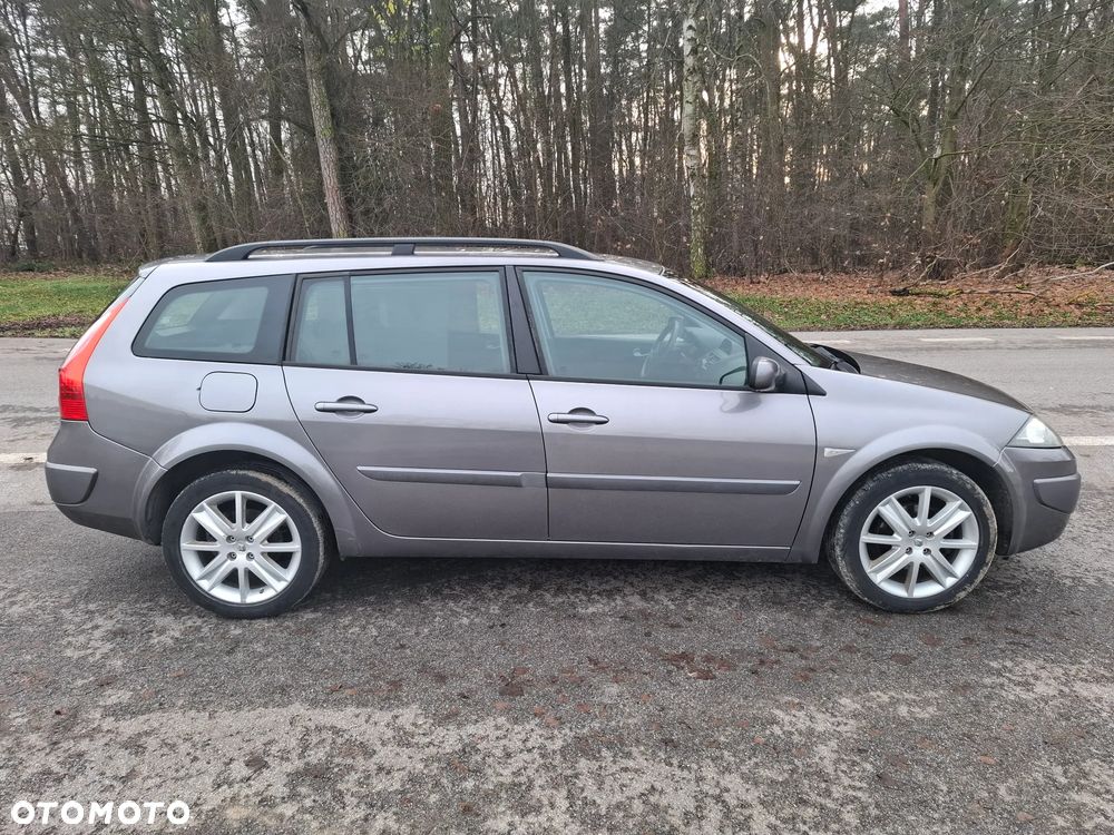 Renault Megane 1.5 dCi FAP eco - 7