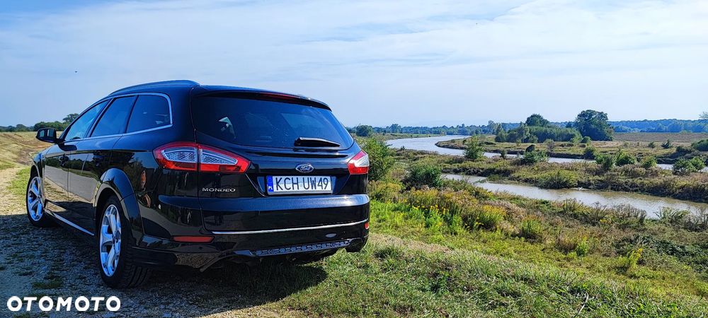 Ford Mondeo - 23