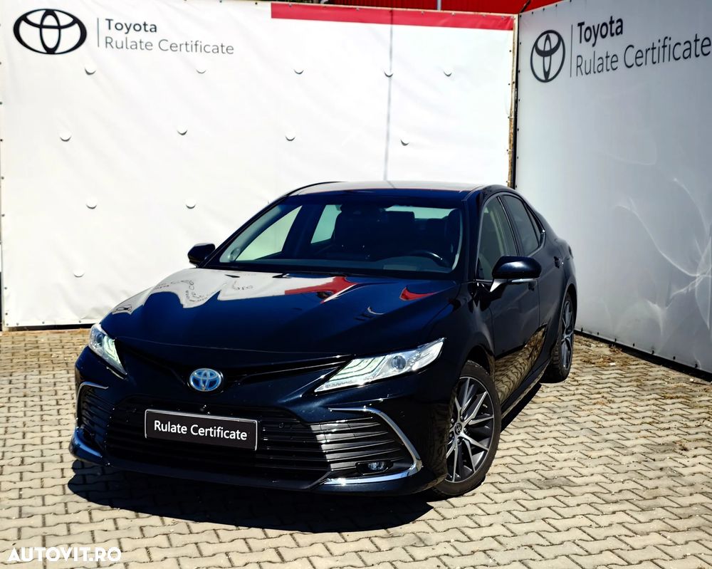 Toyota Camry 2.5 Exclusive - 1