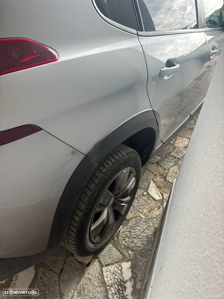Peugeot 2008 1.2 PureTech Style - 3
