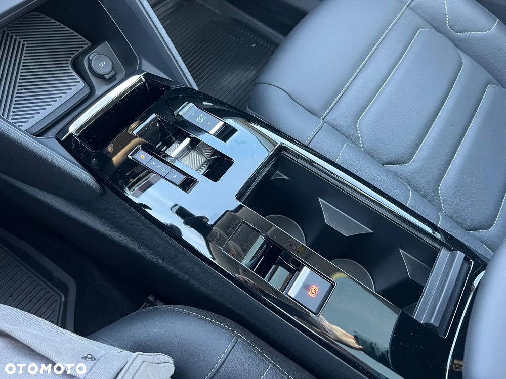 Citroën C4 PureTech 130 Stop&Start EAT8 FEEL PACK - 13