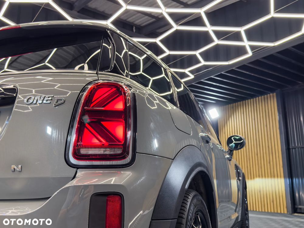 MINI Countryman One D John Cooper Works Trim - 10