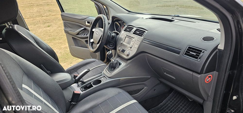 Ford Kuga - 6