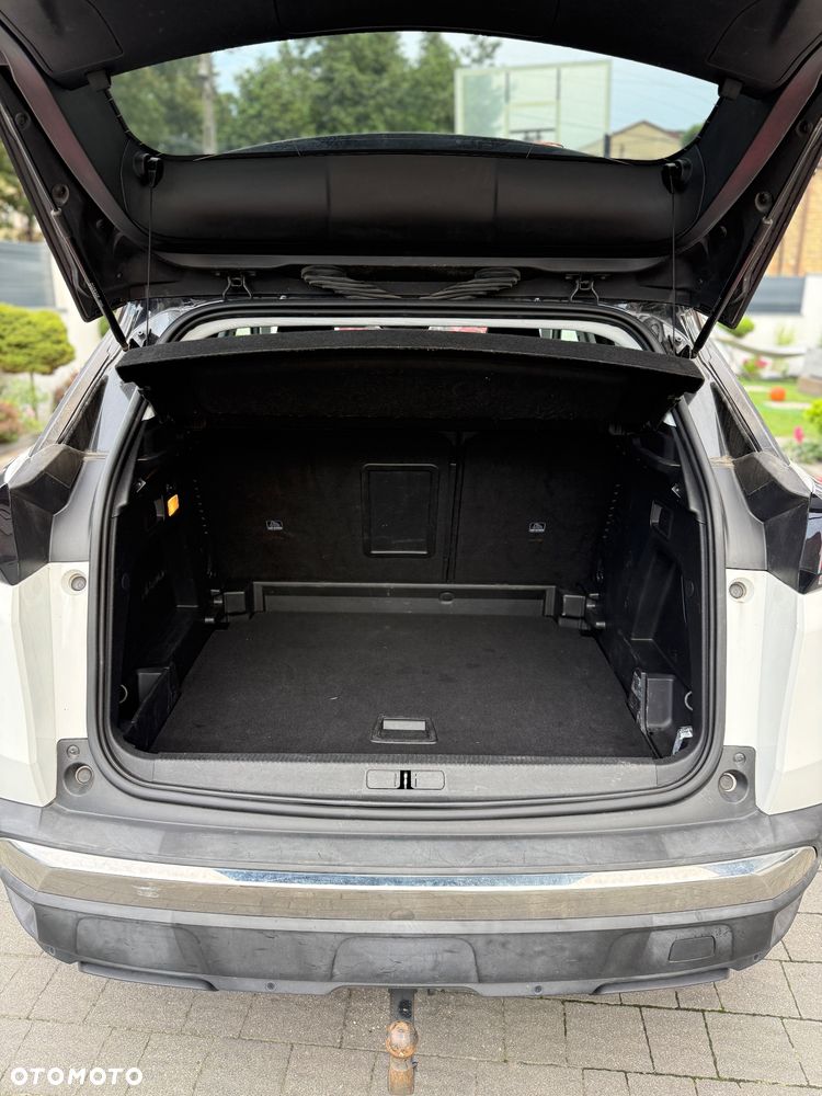 Peugeot 3008 1.5 BlueHDi Allure S&S EAT8 - 12