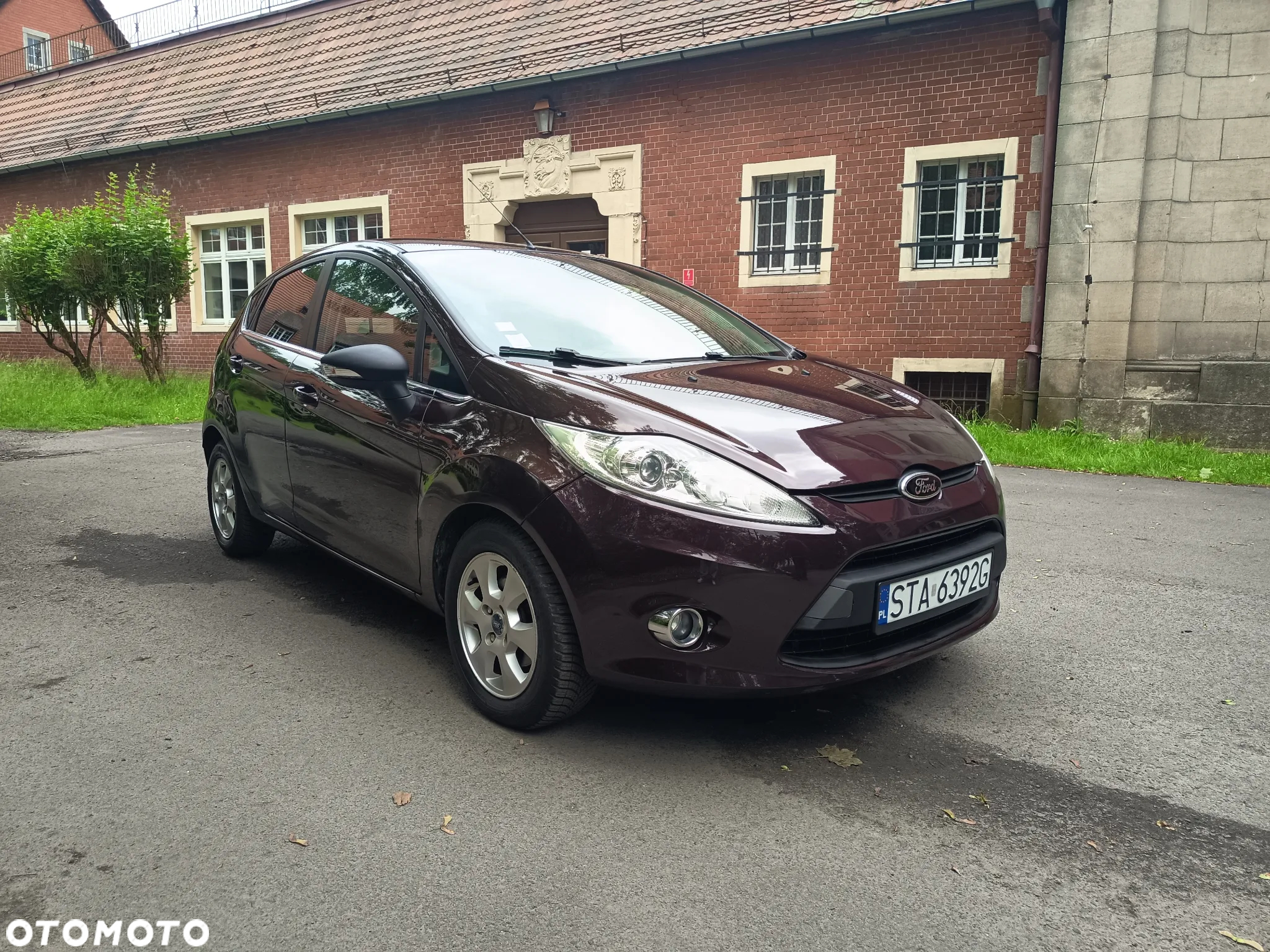 Ford Fiesta 1.6 TDCi DPF Ghia - 7