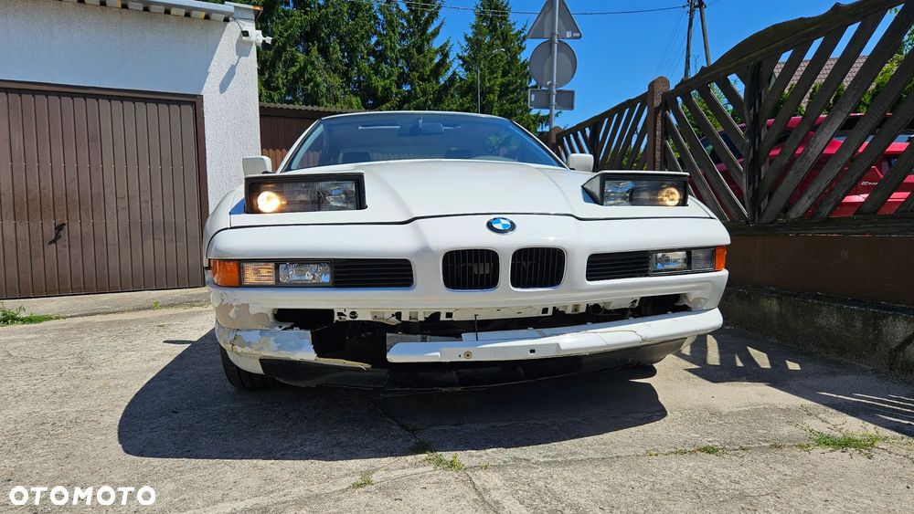 BMW Seria 8 - 31