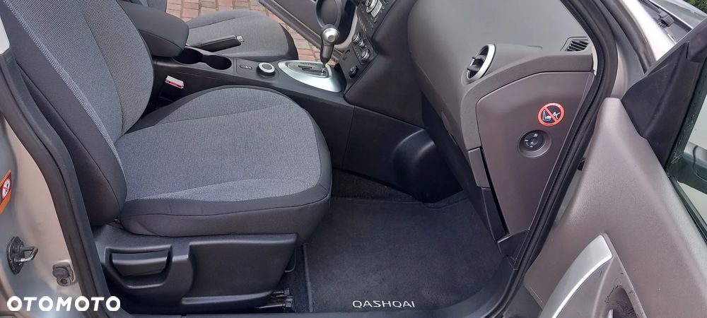 Nissan Qashqai - 12