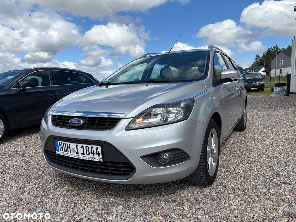 Ford Focus 1.6 16V Style+ - 2