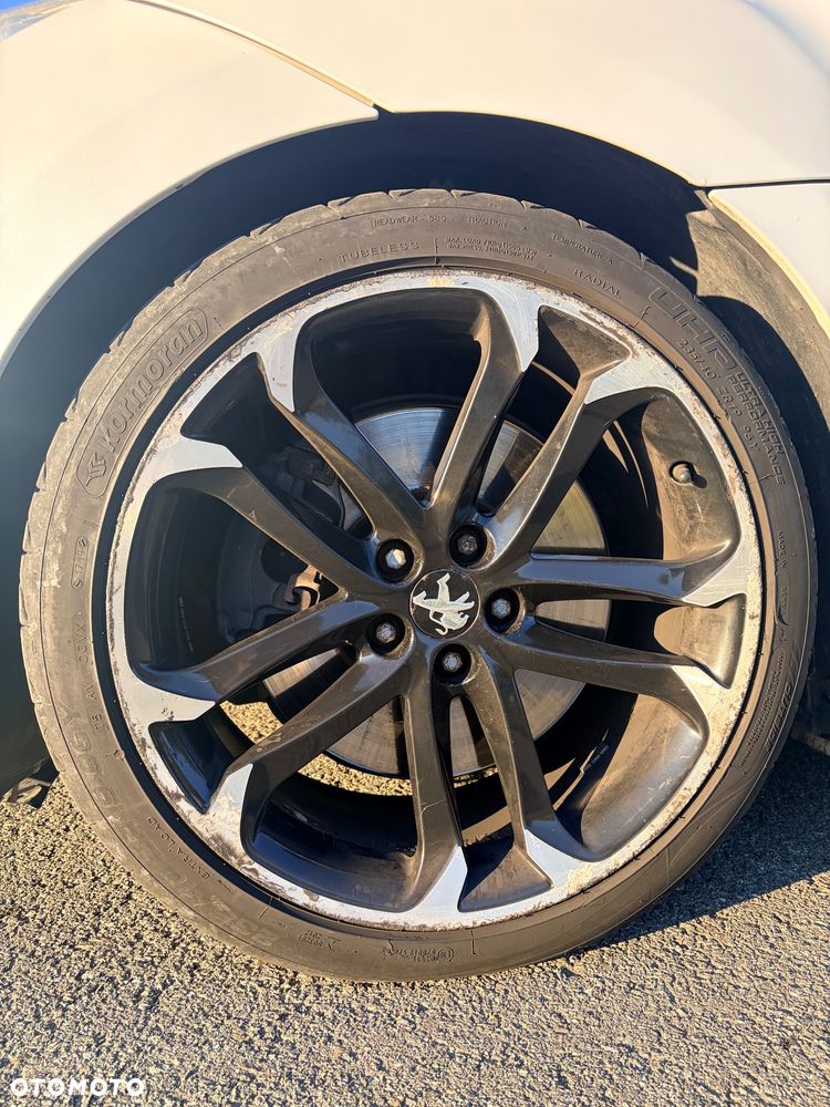 Peugeot RCZ 1.6 THP - 23