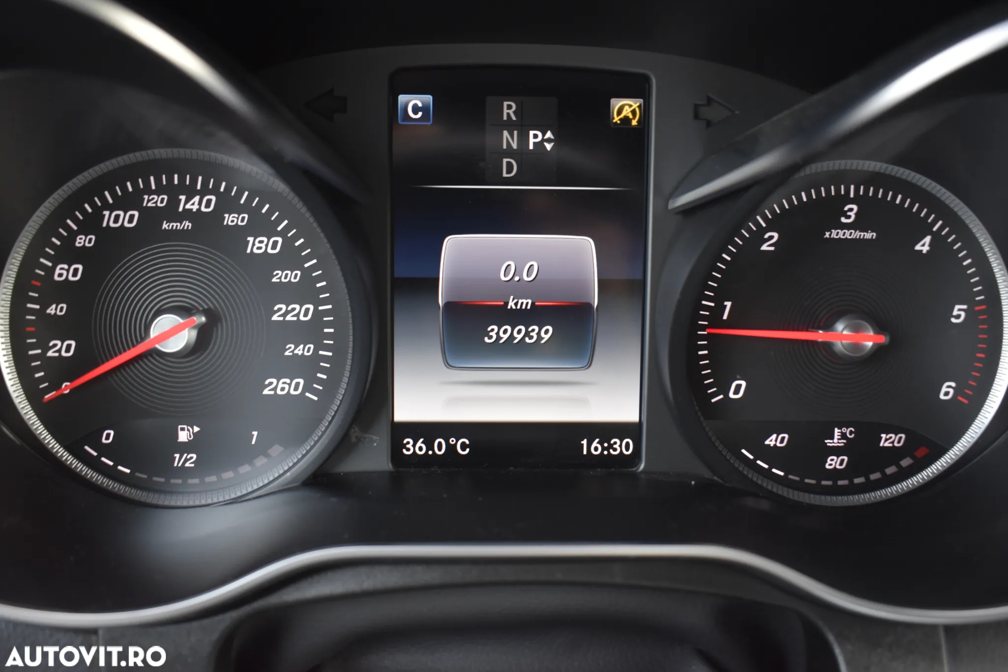 Mercedes-Benz GLC Coupe 220 d 4MATIC - 12