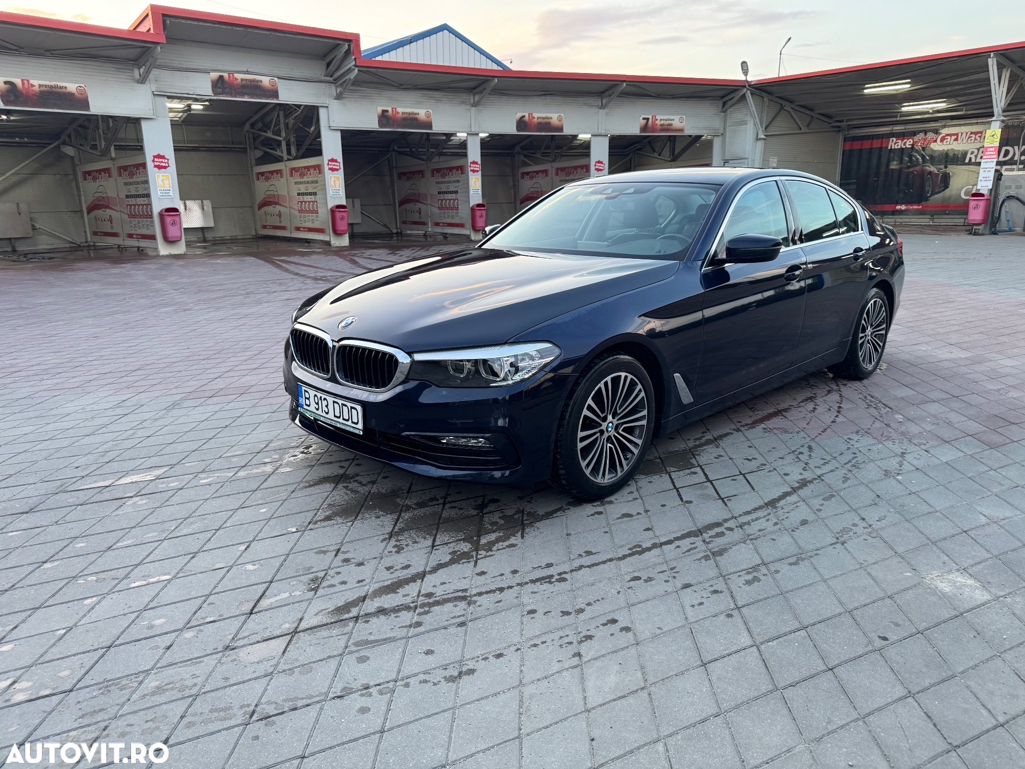 BMW Seria 5 520d Sport Line - 3
