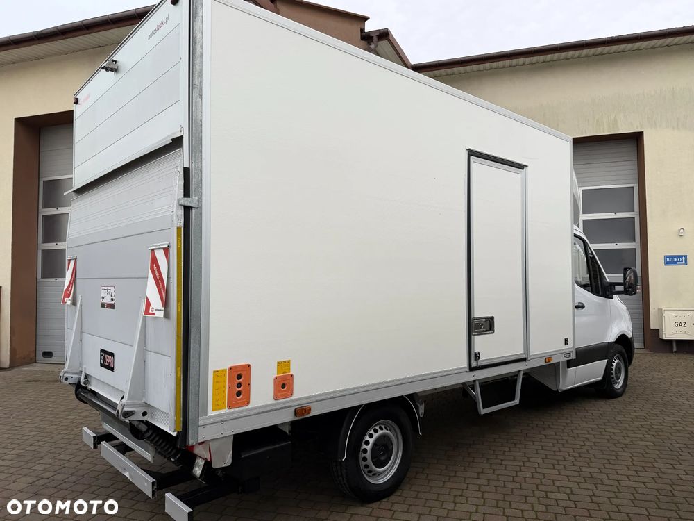 Mercedes-Benz Sprinter 317 CDI Izoterma Winda - 11