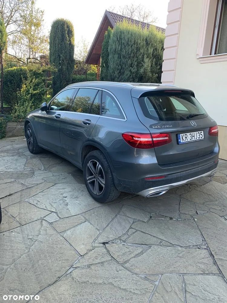 Mercedes-Benz GLC - 4