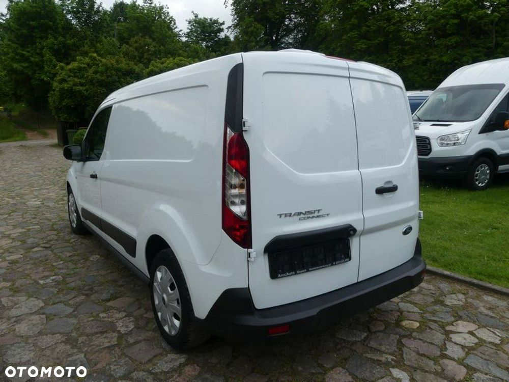 Ford Transit Connect - 23