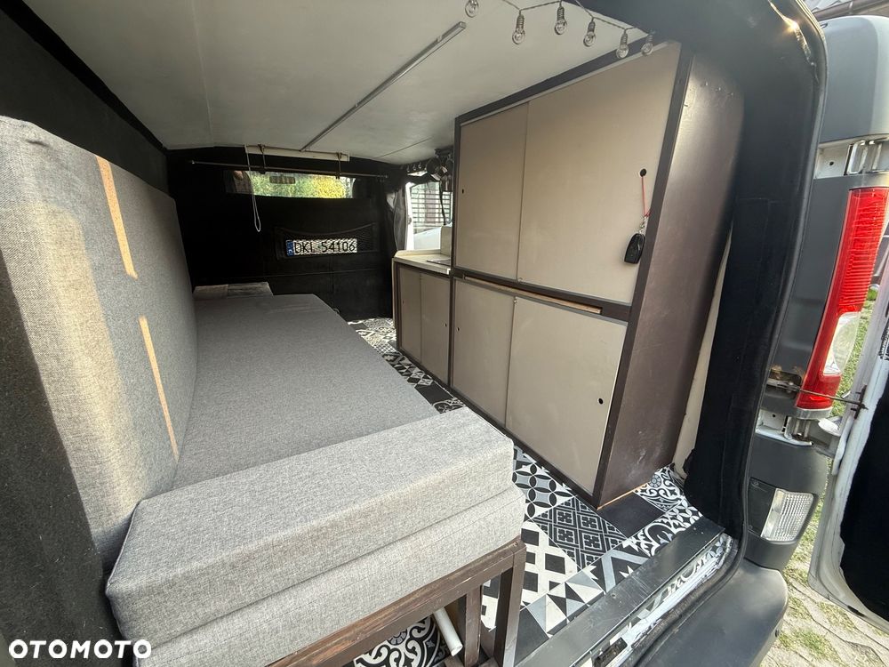 Opel Vivaro - 9