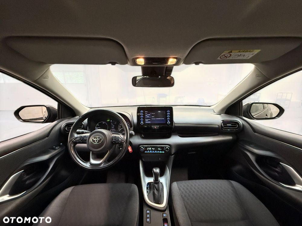 Toyota Yaris - 25