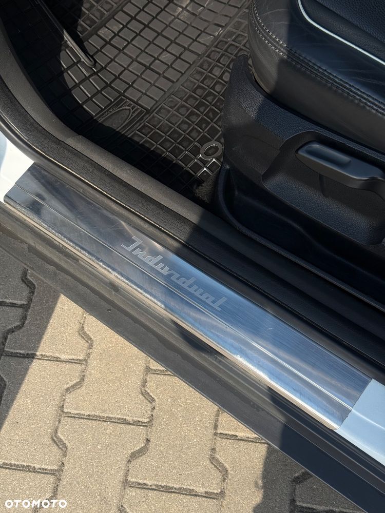 Ford Kuga 2.0 TDCi 4x4 Titanium - 21