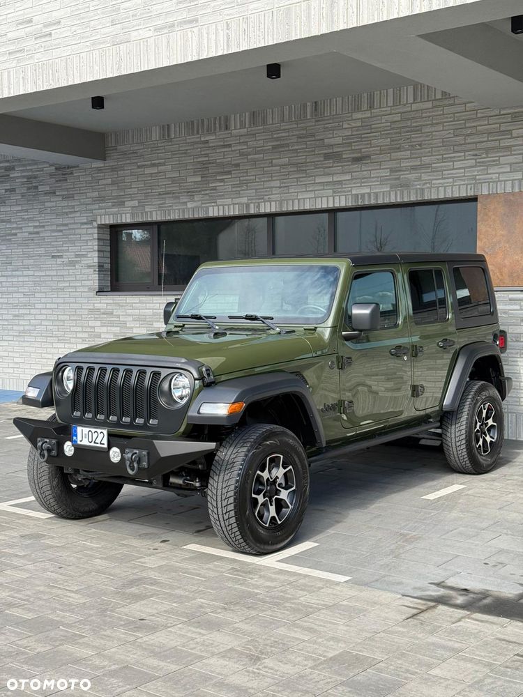 Jeep Wrangler - 1