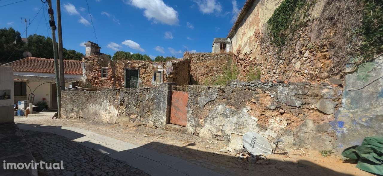 Moradia para Reconstrução - Grande imagem: 3/12