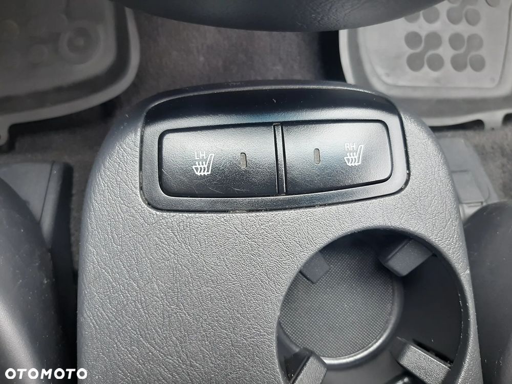 Hyundai Tucson 2.0 CRDi VGT 2WD GLS - 15