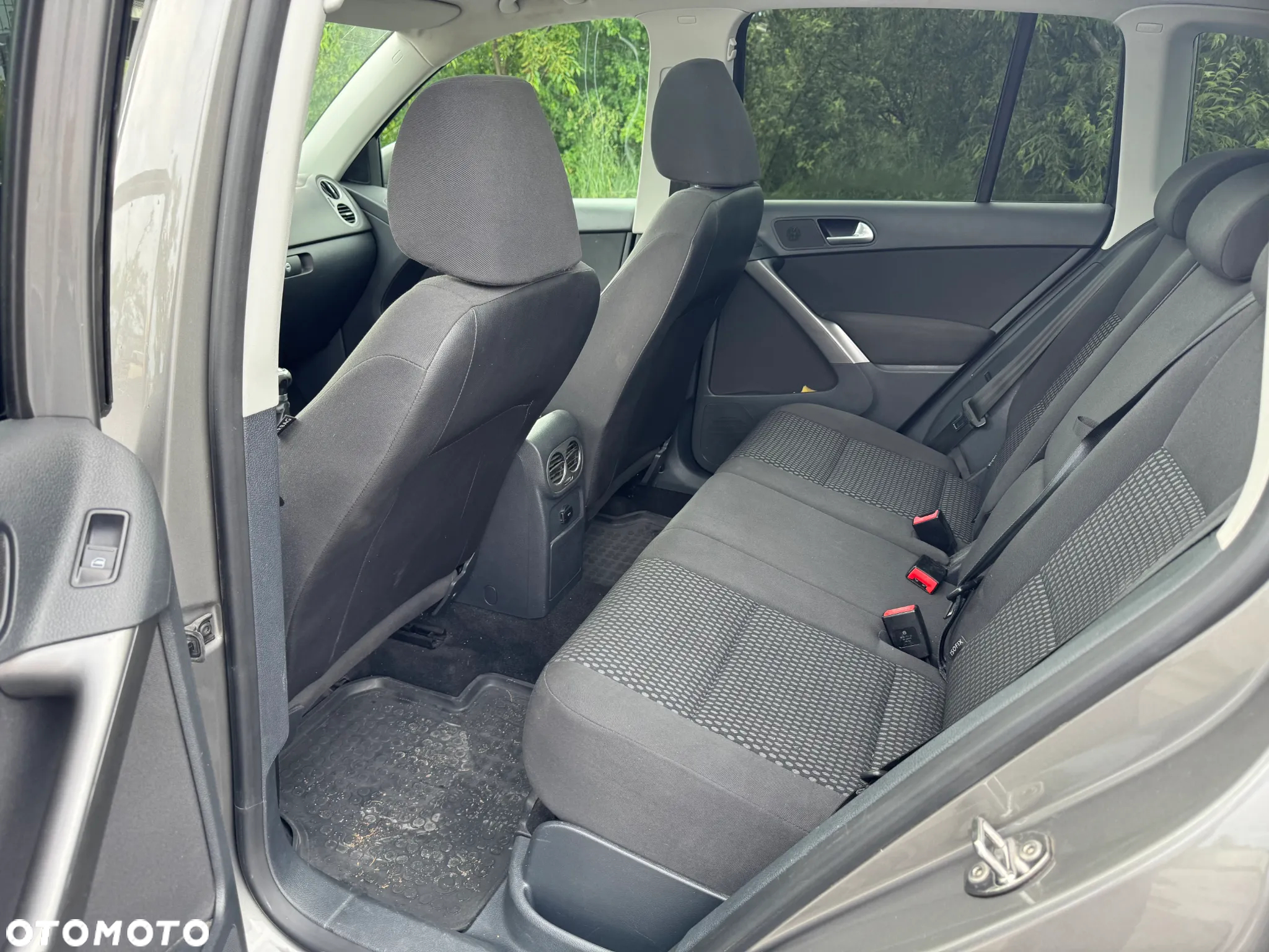 Volkswagen Tiguan - 5