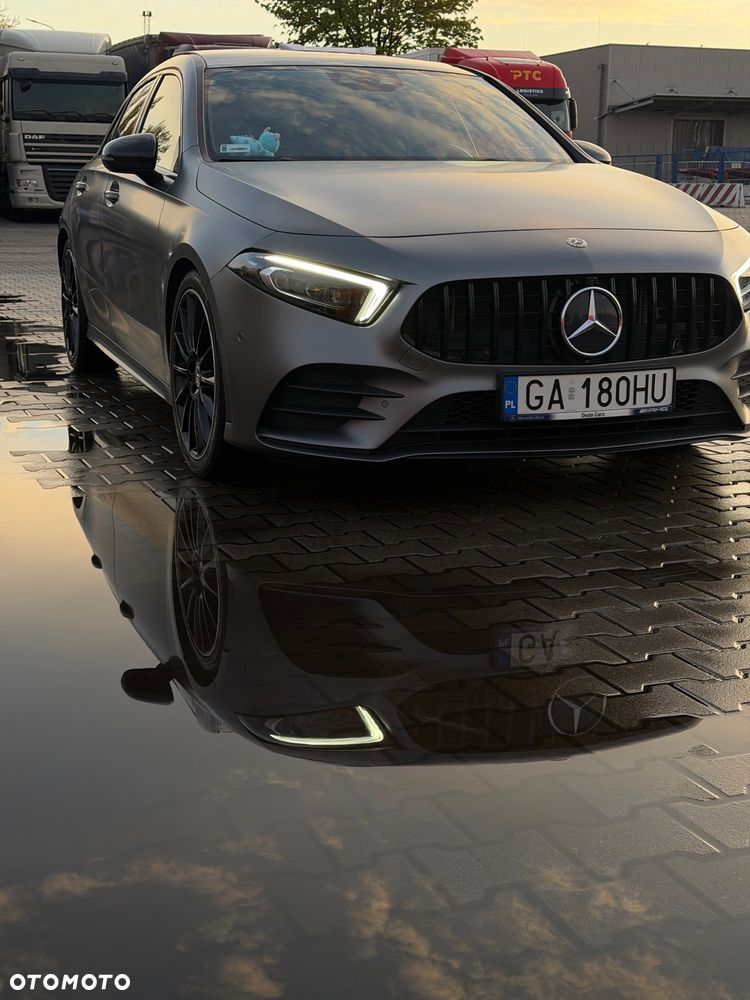Mercedes-Benz Klasa A 220 4-Matic AMG Line 7G-DCT - 12