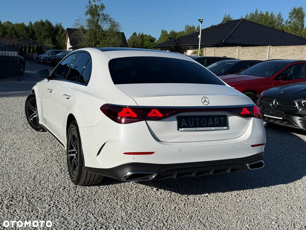 Mercedes-Benz Klasa E 220 d 4Matic 9G-TRONIC - 14