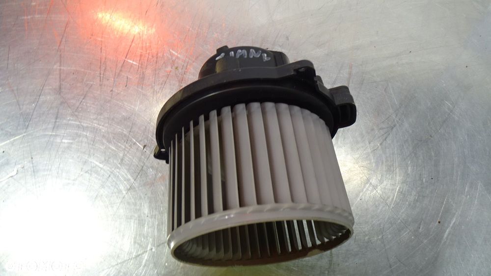 WENTYLATOR NAWIEWU SUZUKI JIMNY III 1.3AWD - 2