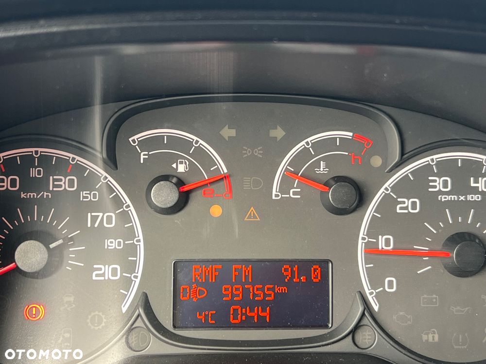 Fiat Doblo 1,6 (256) - 14