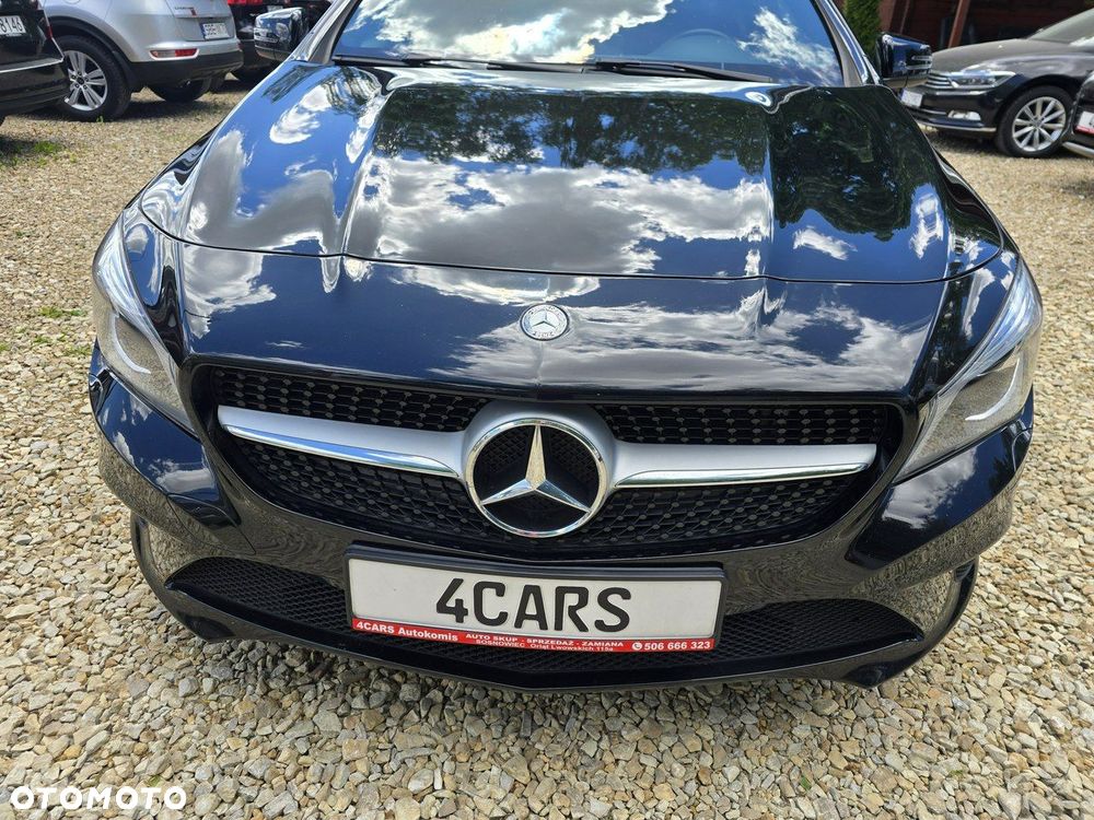 Mercedes-Benz CLA - 34