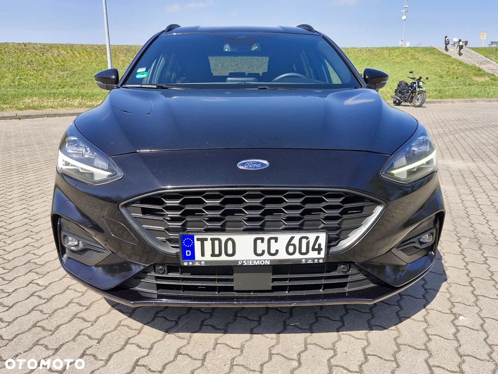 Ford Focus 1.5 TDCi ST-Line Black ASS - 24