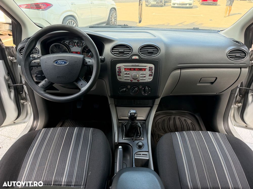 Ford Focus 1.6 Ti-VCT Anniversary - 6