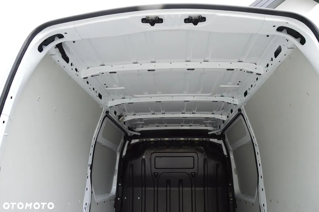 Renault Master - 29