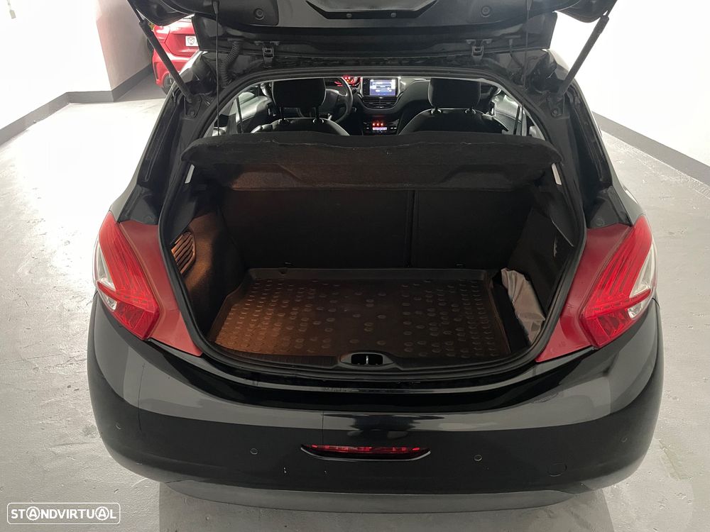 Peugeot 208 1.0 VTi Active - 11