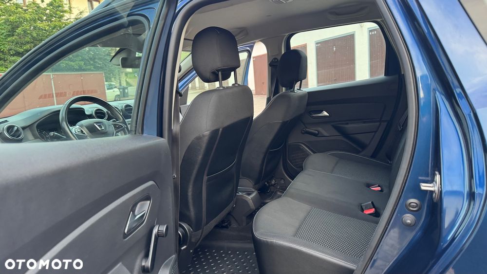 Dacia Duster SCe 115 4x2 Prestige - 32