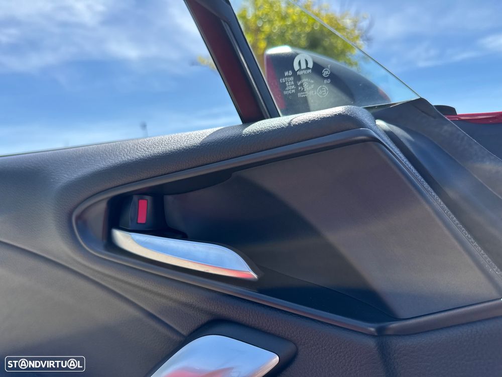 Abarth 124 Spider 1.4 MultiAir Turbo - 37