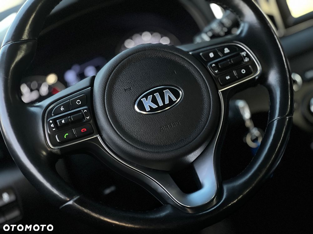 Kia Sportage - 16