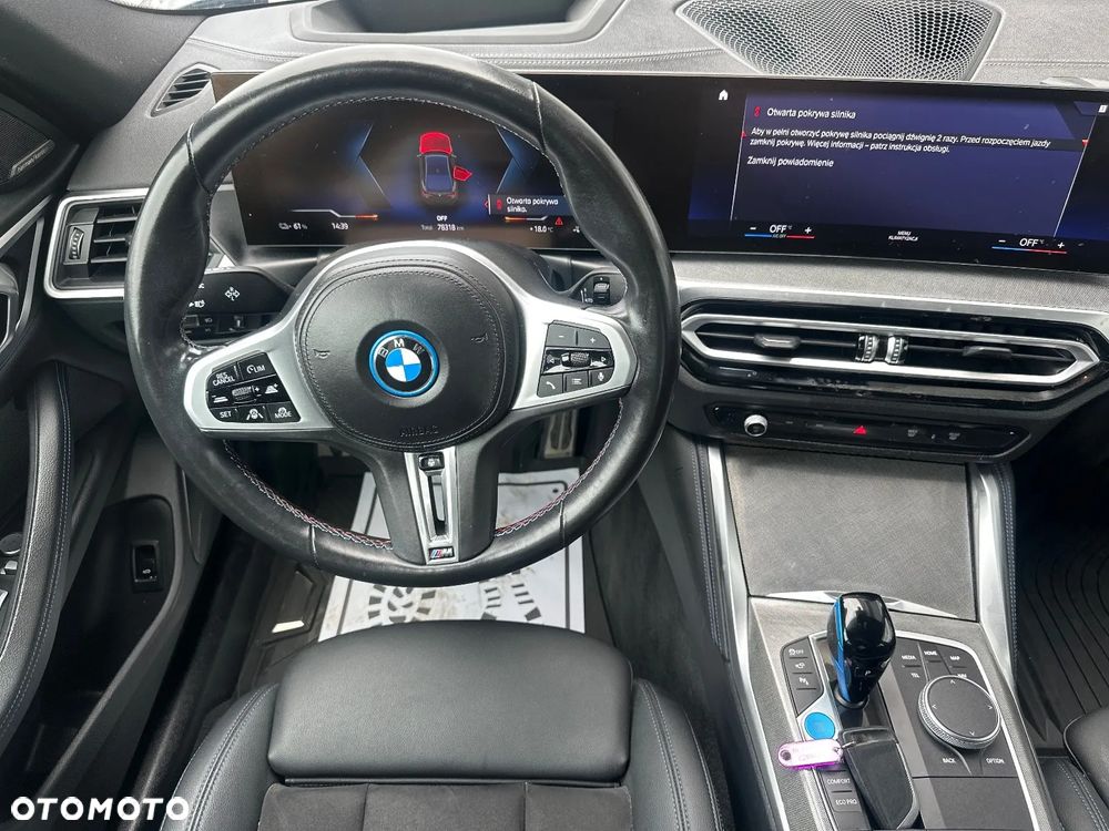 BMW i4 - 25