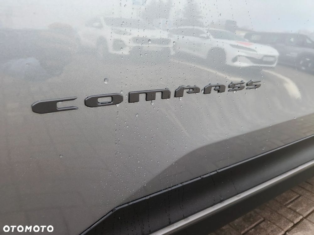 Jeep Compass 73.7kWh Altitude FWD - 30