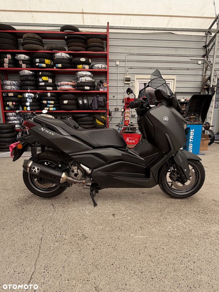 Yamaha X-max - 9