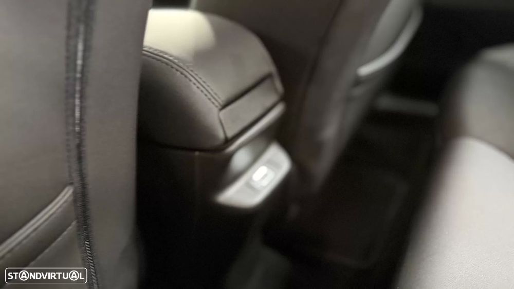 Jeep Avenger 1.2 GSE T3 Altitude - 10