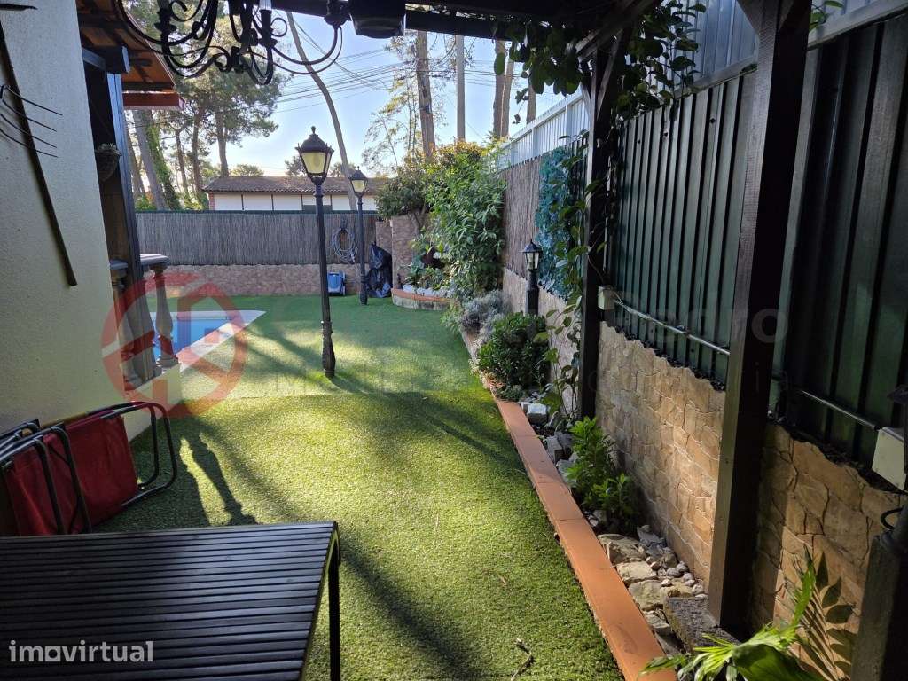 Moradia ou Hostel de Alojamento Local, na Charneca da Caparica - Grande imagem: 5/39