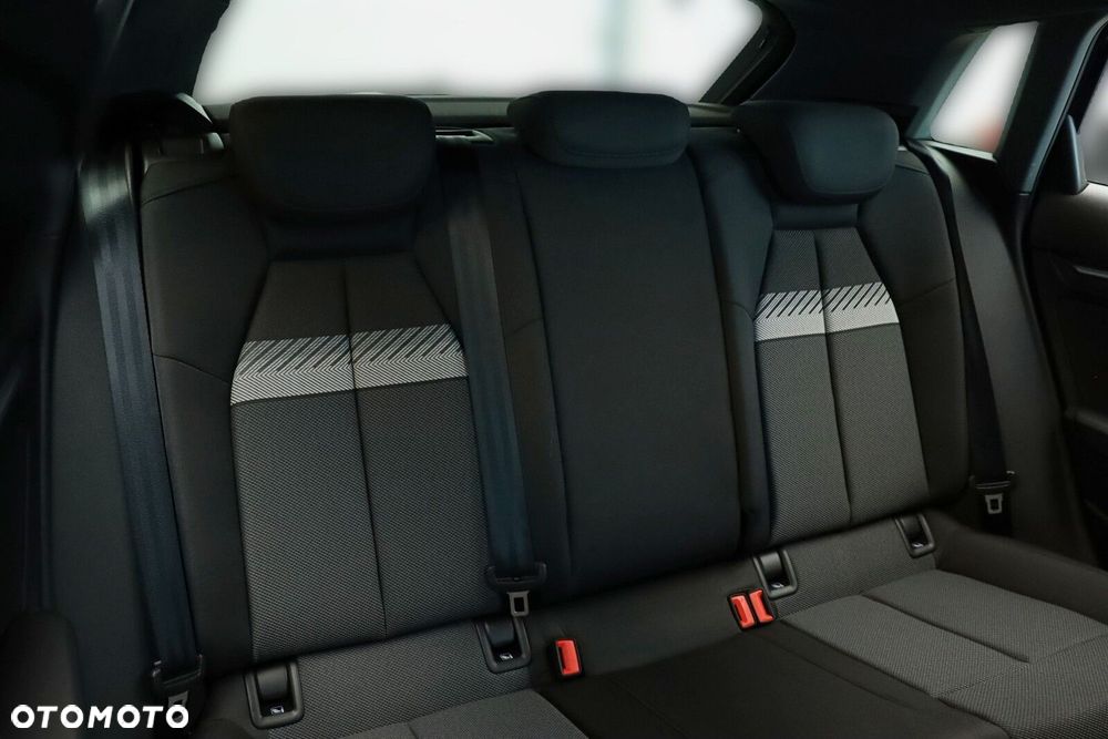 Audi A3 Sportback - 13