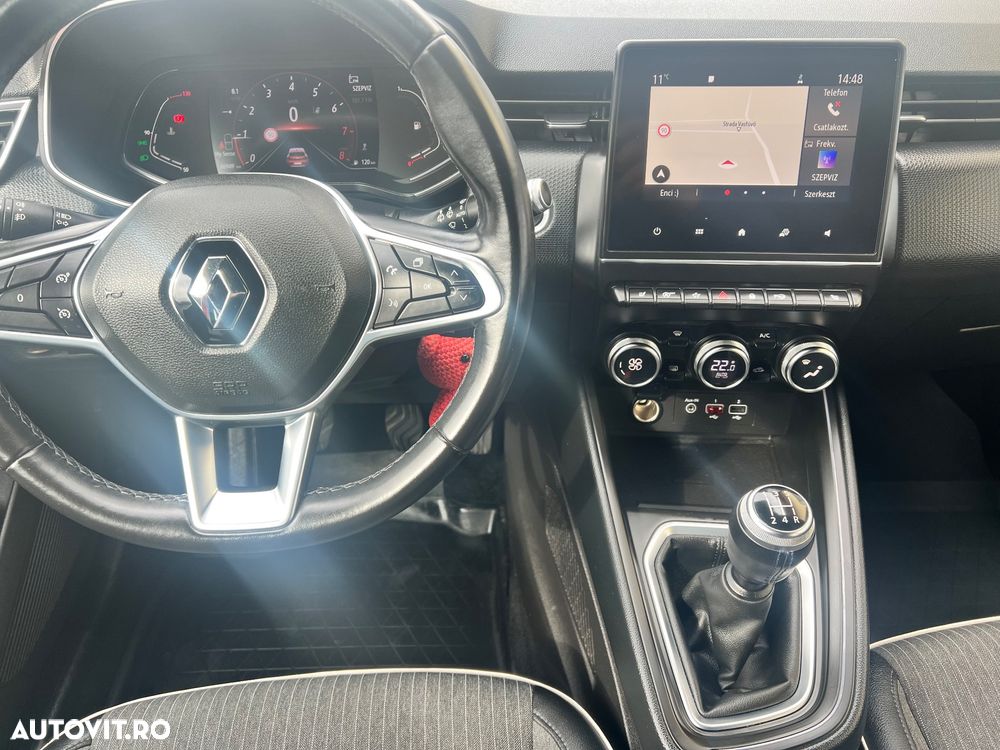 Renault Clio V TCe Intens - 4