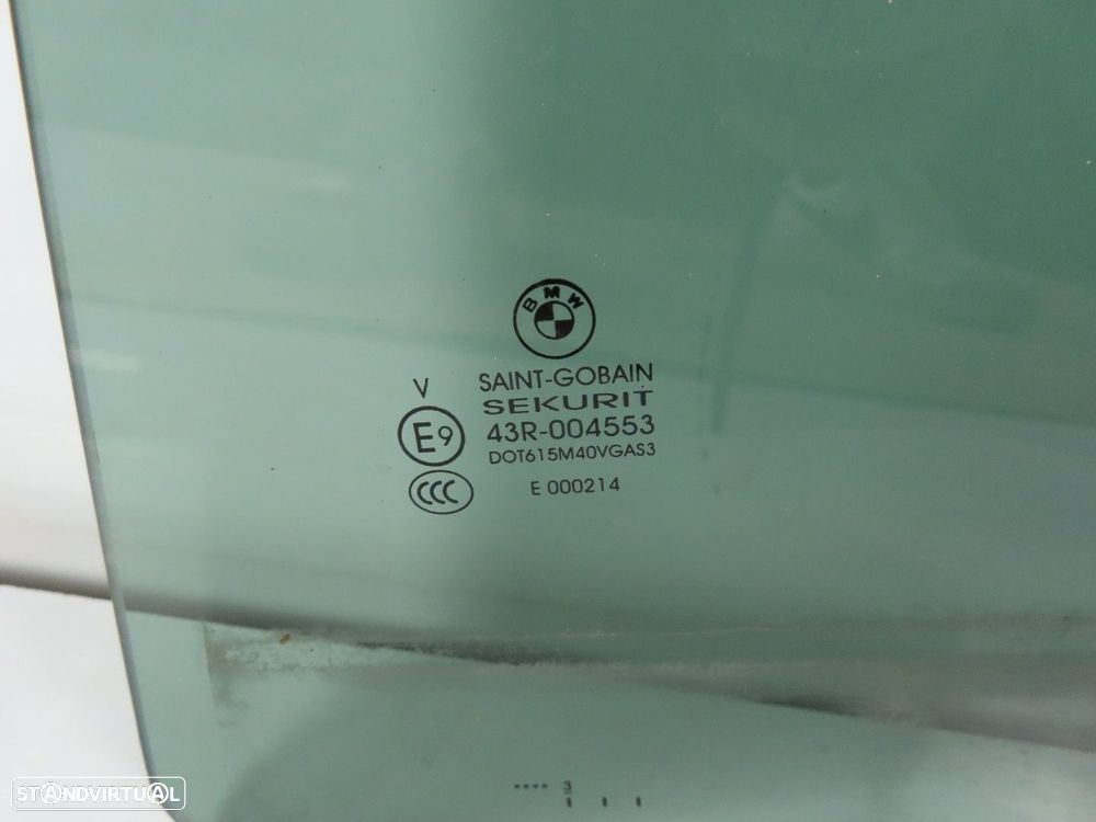 Vidro da porta Escurecido Esquerdo/Trás Seminovo/ Original BMW X4 (F26) 51357364... - 2