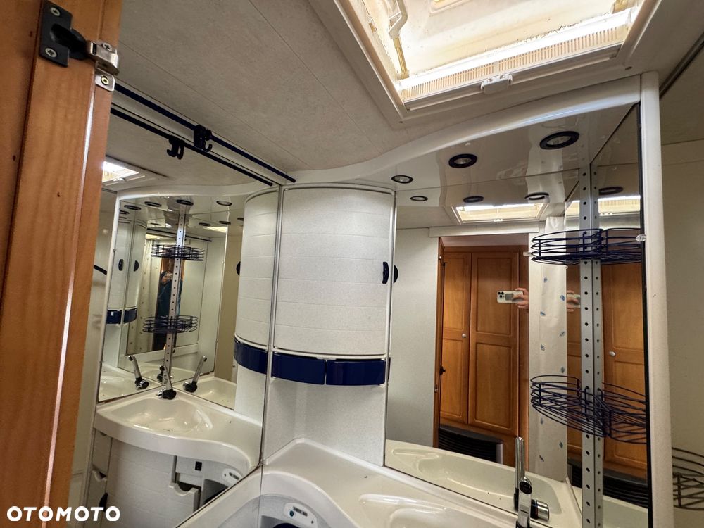 Hymer-Eriba 620 Moving - 26