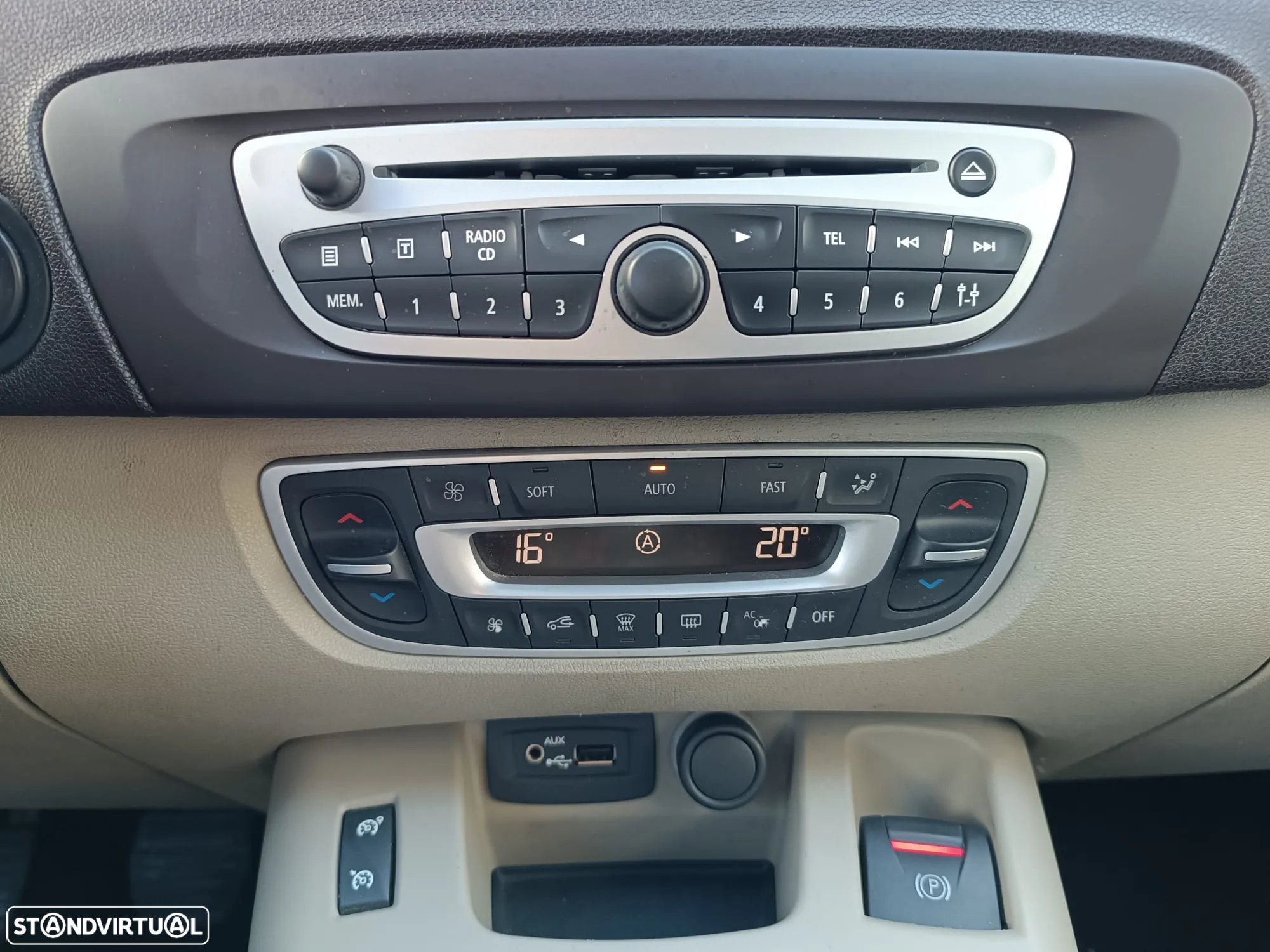 Renault Scénic 1.5 dCi Dynamique S - 20