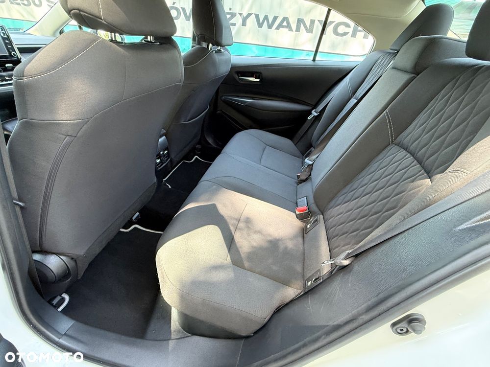 Toyota Corolla 1.8 Hybrid Comfort - 15