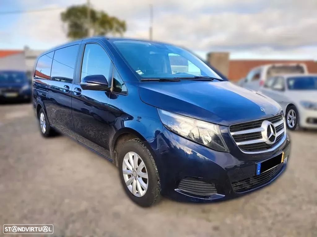 Mercedes-Benz V 220 d Longo Avantgarde - 2