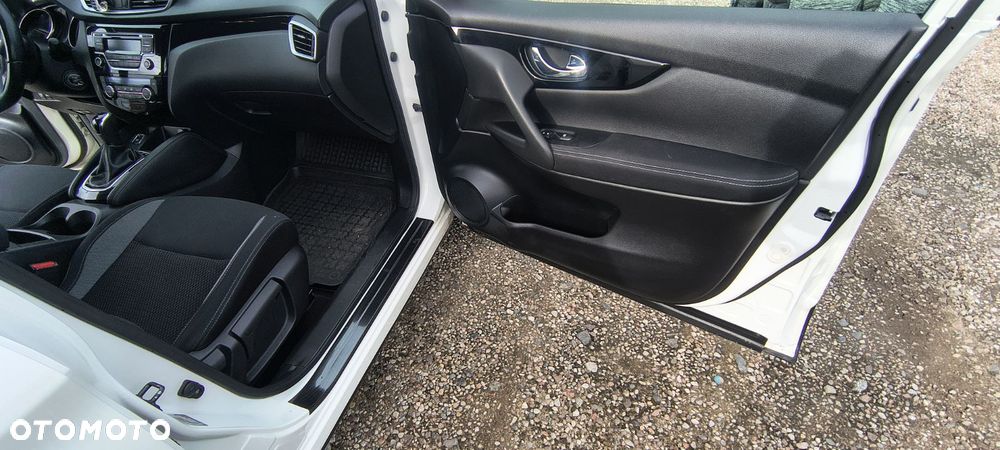 Nissan Qashqai - 15